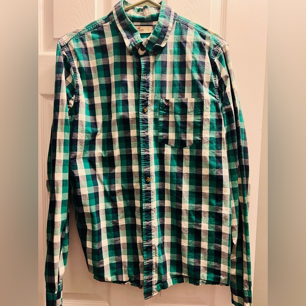 Men’s Casual Button Down - Hollister - Size Large